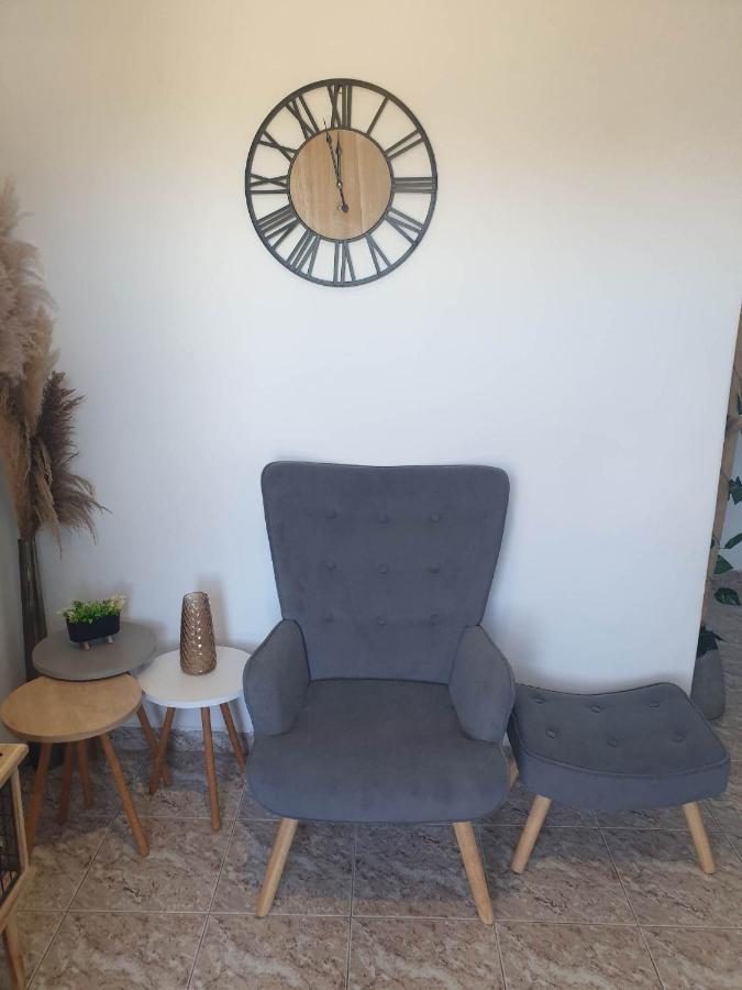 Beach Apartment Edem First Floor Περίβολος Εξωτερικό φωτογραφία